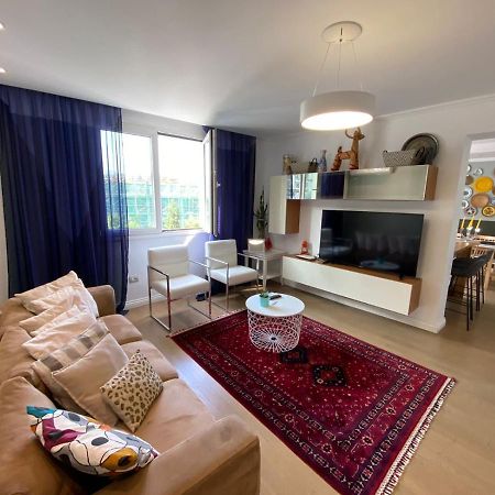 Cozy & Stylish Apartment Tiranë Luaran gambar